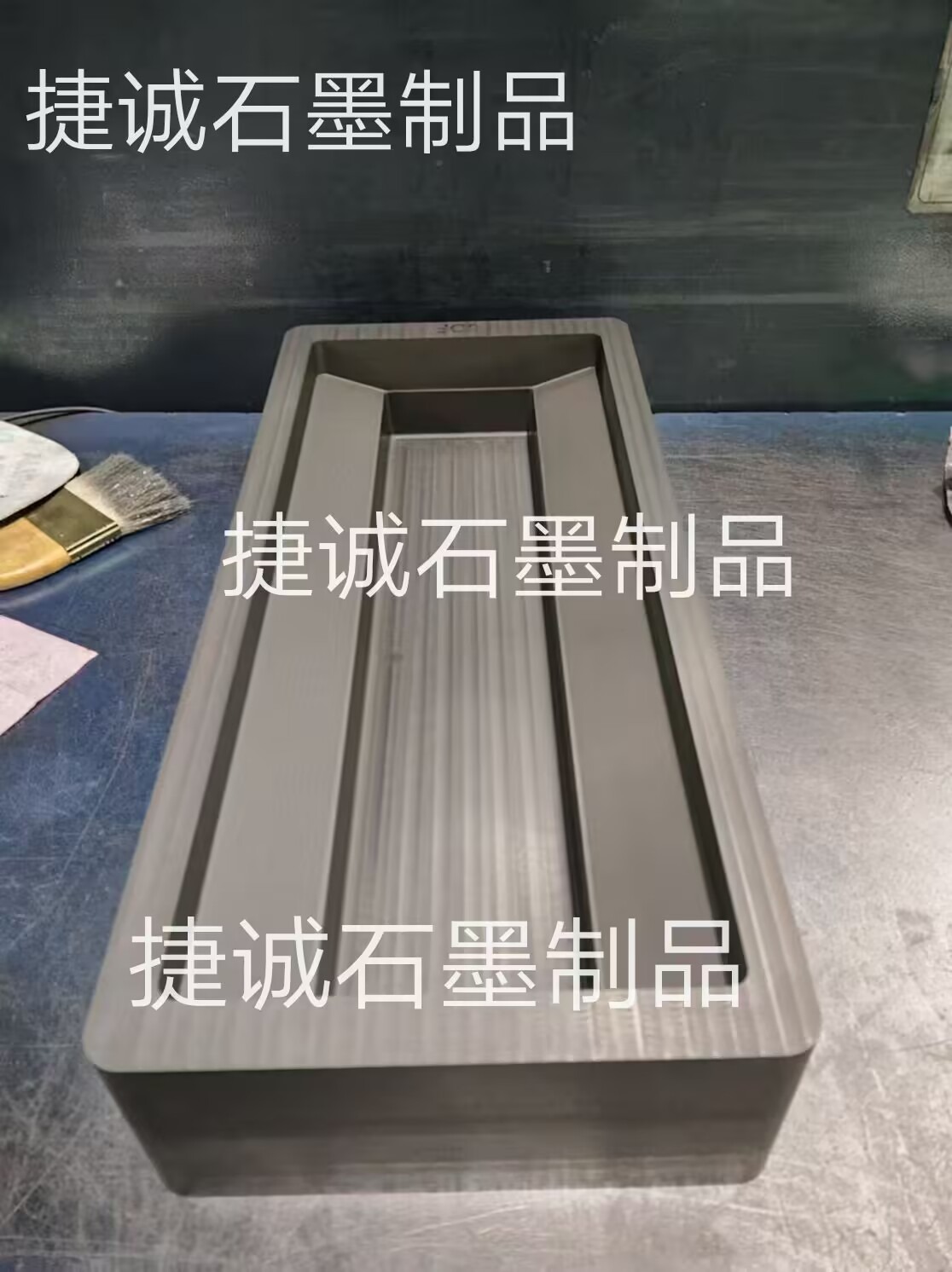 石墨油槽，铸锭石墨油槽，高纯石墨油槽，多槽石墨油槽，耐高溫石墨油槽，金银铸锭石墨模具，石墨油槽石墨铸锭槽，石墨油槽生产厂家