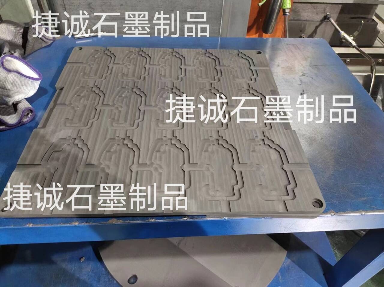 VC散热模具，扩散焊接超薄VC石墨治具，VC石墨模具，VC扩散焊接石墨治具，石墨模具，石墨模具生产厂家